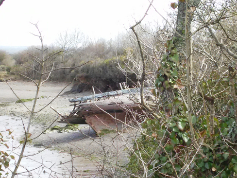 Boat wrecked near Wadebridge