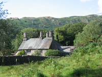 House with amazing chimneys